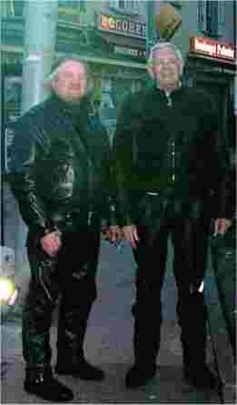 Jacques et G�rard � droite - 149 kilo-octets